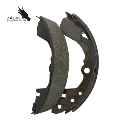Bantalan Rem Sepatu Rem 58305-25A30 Lampiran Klip Sepatu Rem Roda Belakang Roda Depan