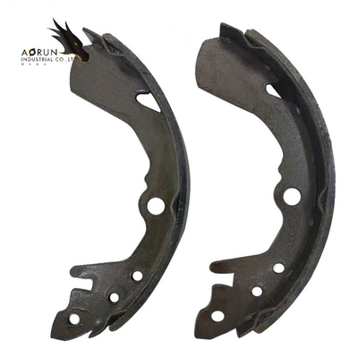 Bantalan Rem Sepatu Rem 58305-25A30 Lampiran Klip Sepatu Rem Roda Belakang Roda Depan