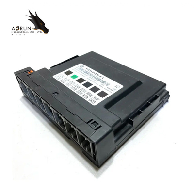 Mesin Mobil Asli Ecu Unit Kontrol Elektronik Papan Komputer 1357-4841